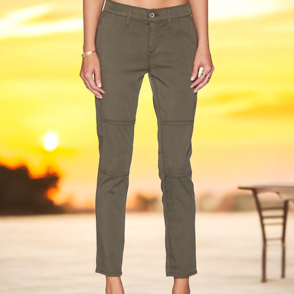 AG Adriano Goldschmied The Wyatt Utilitarian Slouchy Skinny Army Green Pants